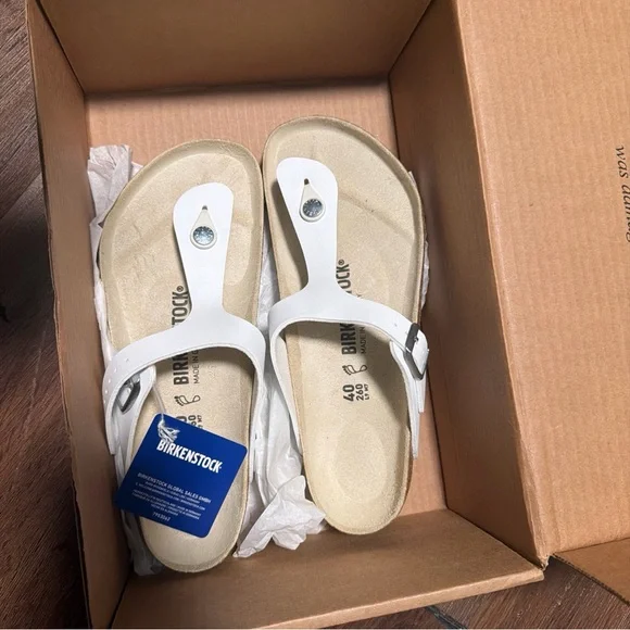 Birkenstock Gizeh White Regular Sandals - Women's 9.5 . EU 40 - Picture 5 of 6